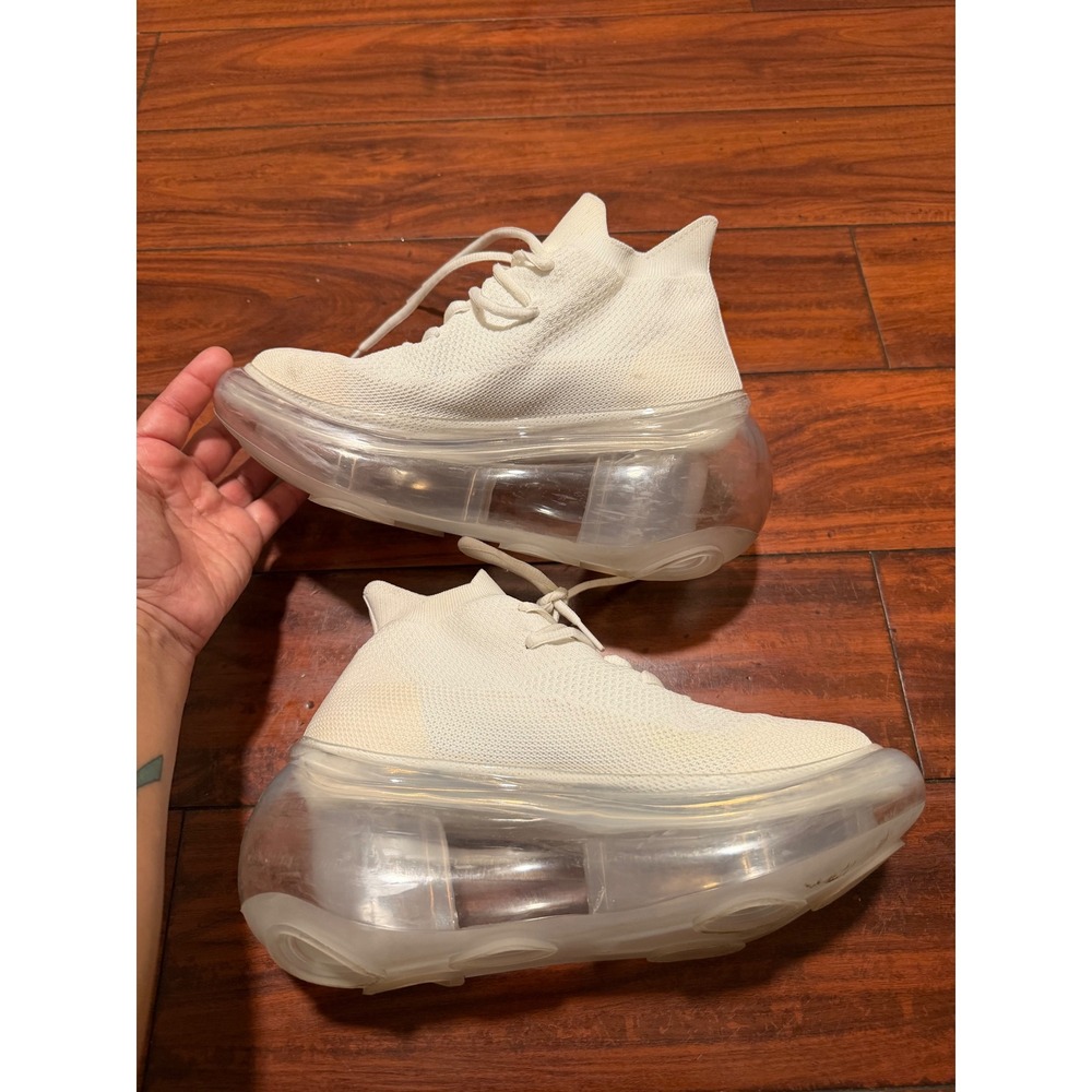 Jenny Fax Hana Embroidery sneakers featuring a white knit upper decorated Sz 8 - Picture 4 of 11